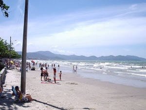 Praia de Perequê agora tem posto guarda-vidas