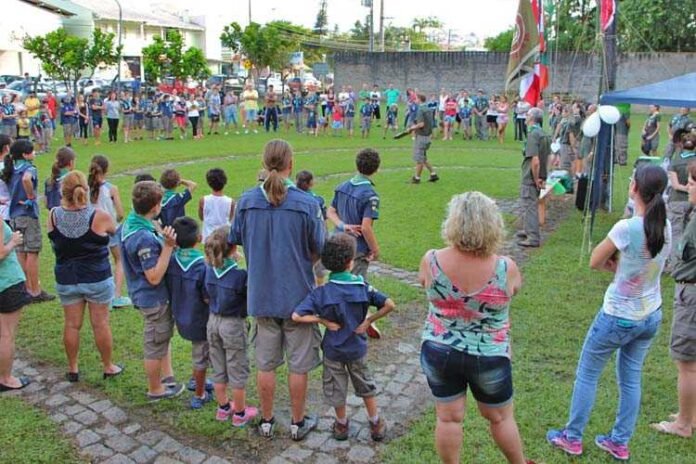 As atividades em comemoração aos 47 anos do Grupo de Escoteiros Jacoritaba de Jaraguá do Sul teve gincana na sede da entidade