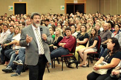 A sorte segue a coragem palestra com Mario Serigo Cortella