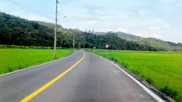 Arrozeiras ganham Asfalto no Arraial do Ouro em Gaspar